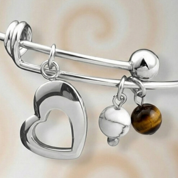 18K Gold Plated Boho Chic Bangle with Heart Tiger's Eye & Magnesite Charms ✨ - Picture 5 of 13